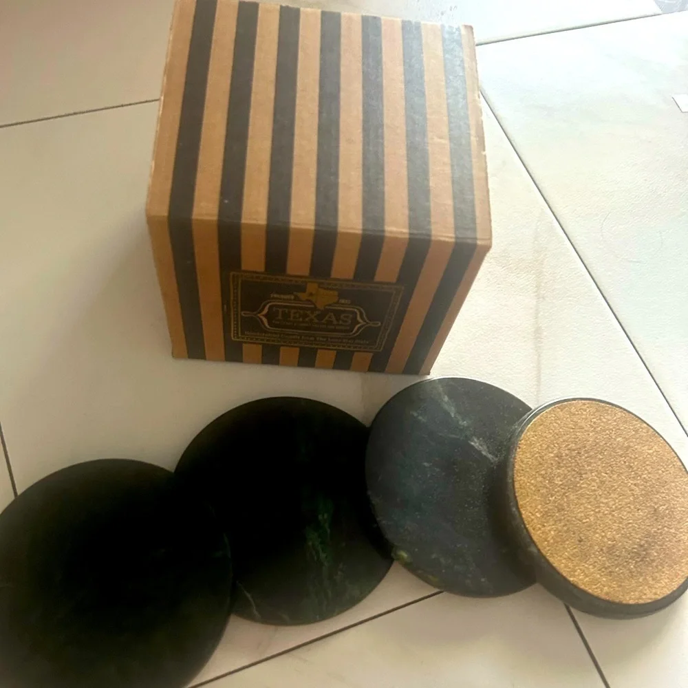🍀 3 for $25 Black and Brown Marble Coaster Set Non Slip or Scratch Bottom